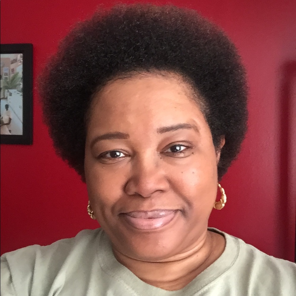 Meet your Posher, Teresa